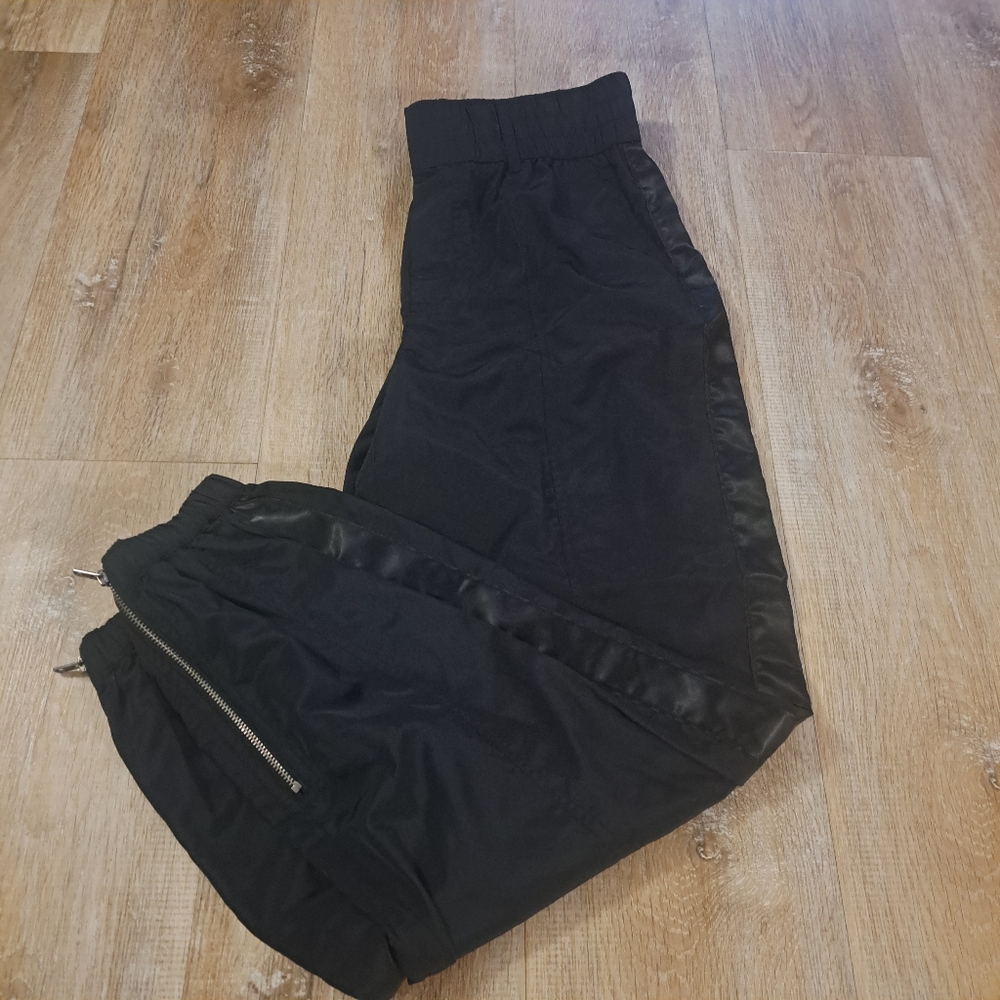 Future Collective Black Track Jogger Pants with Zipper Detail Women's Size XXS - Picture 4 of 8